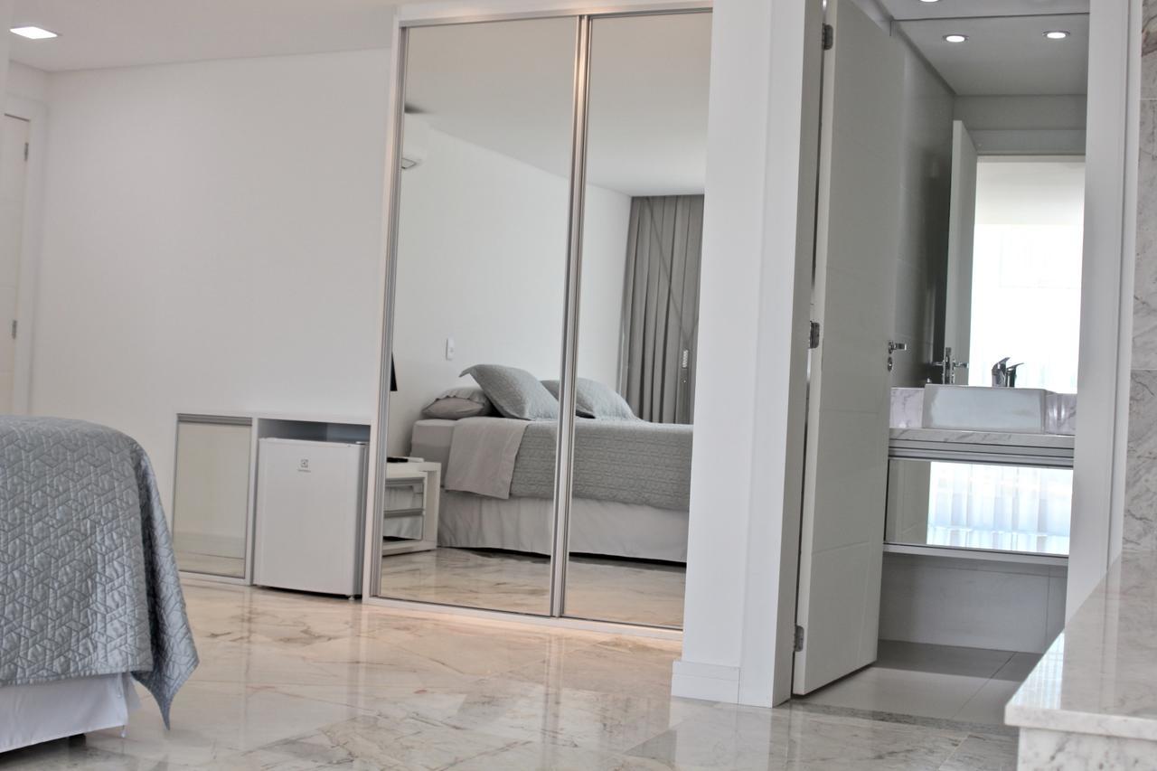 Hotel Bolsi Коломбо Экстерьер фото